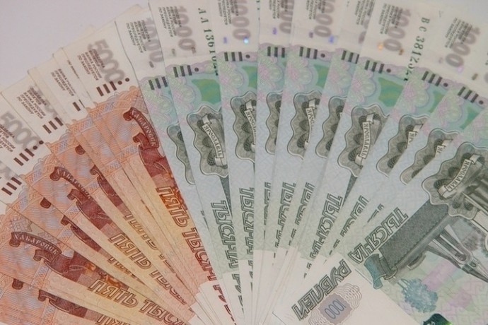 Жительница Петрозаводска инвестировала в мошенников почти 2 млн рублей