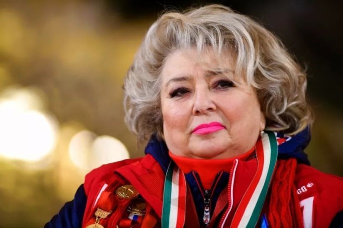 Тарасова призвала оставить в покое фигуристов из Китая с плюшевой ракетой