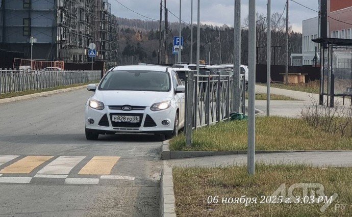 Южносахалинец собрал подборку автохамов, разъезжающих "против шерсти" в ЖК "Горизонт"