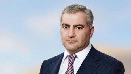 Люди отстояли: Карапетян заявил, что армянский спецназ не смог его задержать
