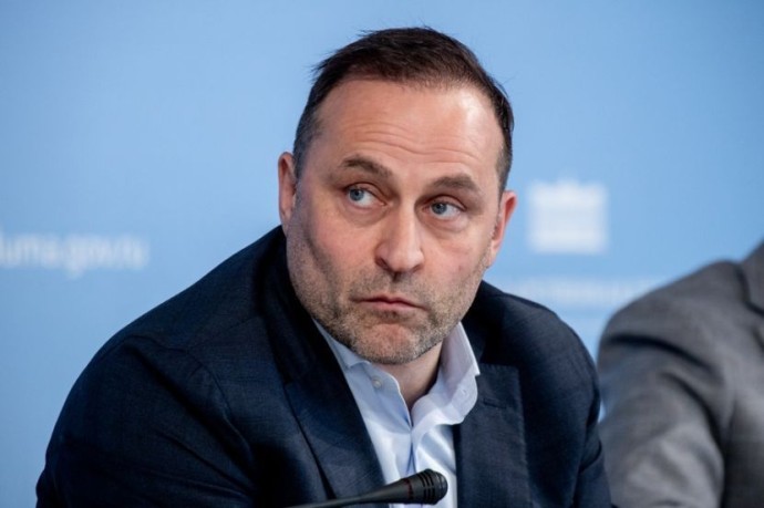 Свищёв — об убытках ISU без россиян: "Зрелищность потеряна. По этой причине начали допускать наших спортсменов"