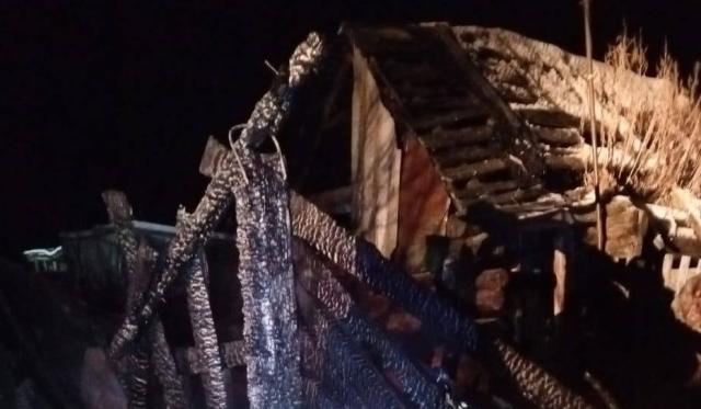 В Башкирии тело 26-летнего парня нашли при тушении пожара в сарае