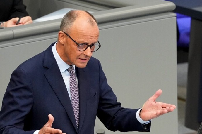 Германия — Канцлер и пределы допустимой критики