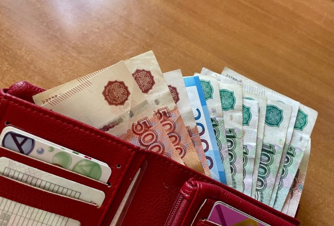 С предпринимателя в Курской области взыскали 117 тысяч рублей за некачественный диван