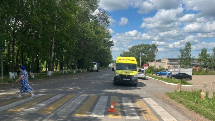 В Башкирии пенсионерка попала под машину и погибла