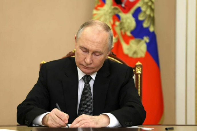 Путин назначил Евгения Кудрова послом России в Йемене