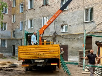 «Ремонт как затяжной диагноз»: в Кирове проверили проблемные дома