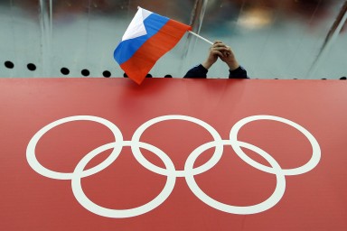 ISU запретит проносить флаги России на отборе фигуристов на Олимпиаду-2026