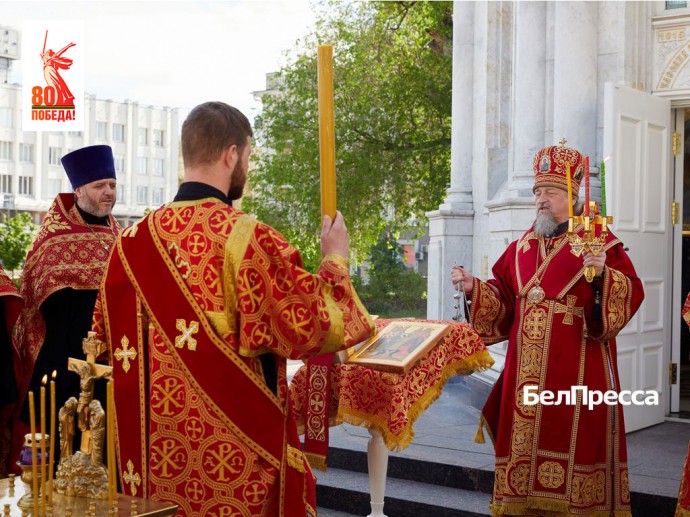 В Белгороде совершили литию по погибшим во время Великой Отечественной советским бойцам