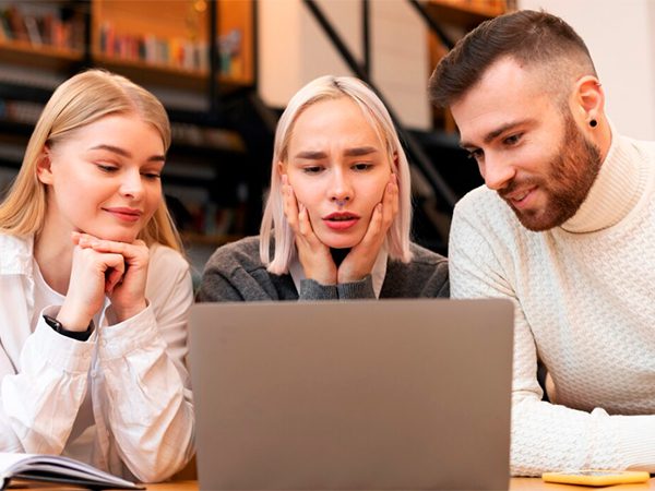 Минцифры опубликовало проект правил участия аккредитованных IT-компаний в обучении студентов и школьников Минцифры опубликовало проект правил участия аккредитованных IT-компаний в обучении студентов и школьников