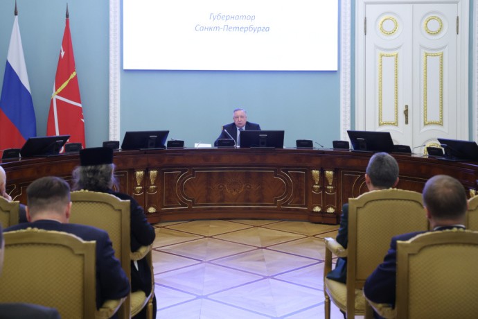 Александр Беглов: Национально-культурные объединения Петербурга делом доказывают своё единство со страной