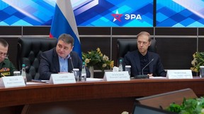 Денис Мантуров провёл стратегическую сессию по вопросам энергообеспечения Вооружённых Сил РФ