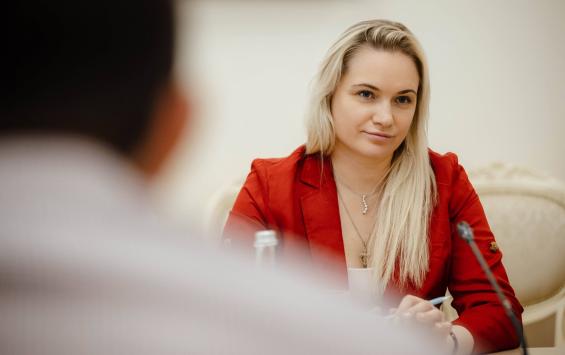 Евгения Ламонова назначена сенатором от Курской области