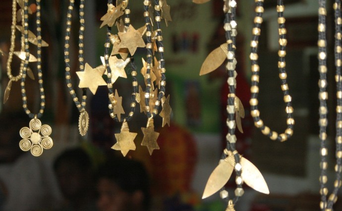 Гороскоп на 20 ноября: Телец вляпается в сомнительное дело, Близнецы получат романтический сюрприз