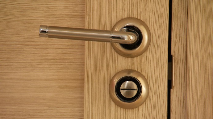 15 жителей дома на Некрасова переселили в маневренный фонд из-за аварийной стены