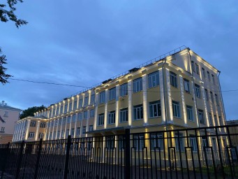 В Ярославской области подсветили первые объекты 2025 года