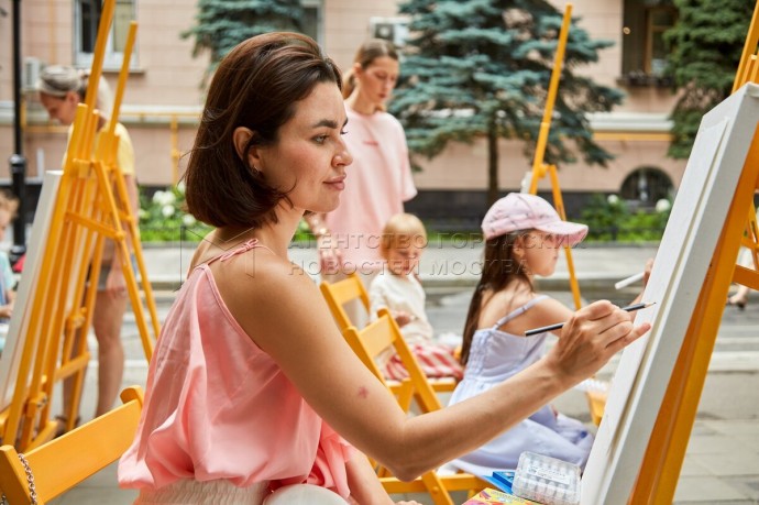 Эксперт позитивно оценила формат проекта «Лето в Москве»