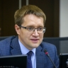 Министр промышленности и геологии Якутии выступит на радио
