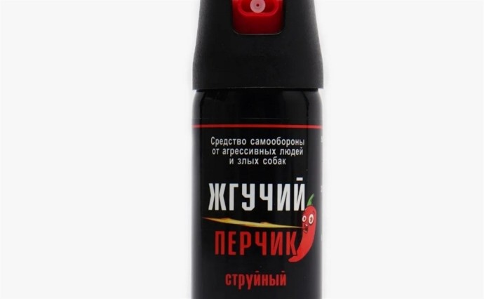Житель Южно-Сахалинска залил из перцового баллончика двух девушек в подъезде Житель Южно-Сахалинска залил из перцового баллончика двух девушек в подъезде