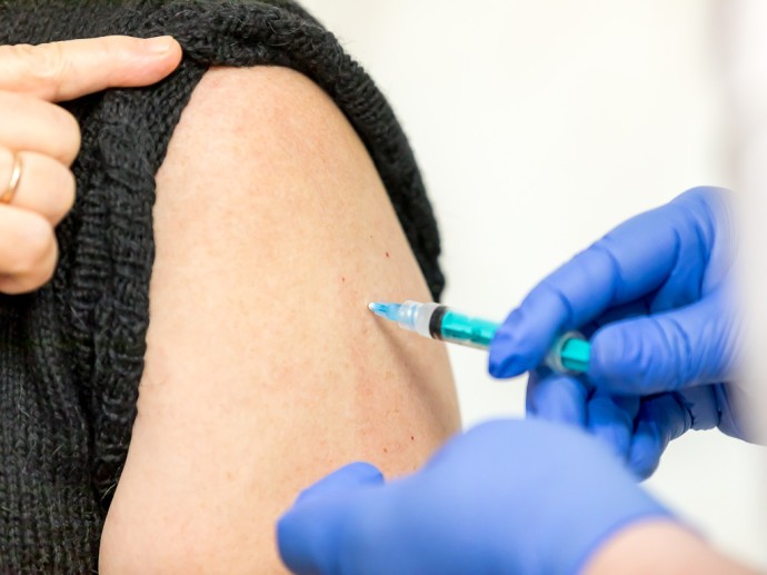 Белгородская область планирует завершить вакцинацию от гриппа на неделю раньше срока Белгородская область планирует завершить вакцинацию от гриппа на неделю раньше срока