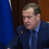 Медведев сравнил приговор Ле Пен с ситуацией в Румынии