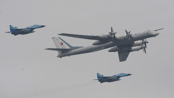 NORAD утверждает, что отследило пять российских военных самолетов у Аляски