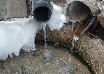 Качество воды в купелях и родниках проверили в Приамурье