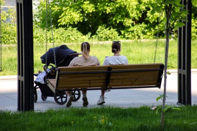 В СФ предложили давать кредитные каникулы на время декрета