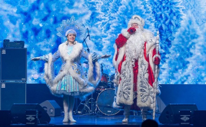 В Южно-Сахалинске наградили лауреатов конкурсов "Благотворитель города" и "Успех года"