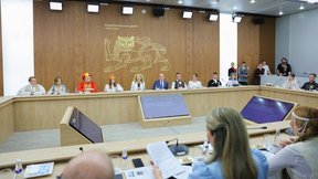 Семья – главная ценность: Татьяна Голикова и Сергей Кириенко дали старт Всероссийскому свадебному фестивалю