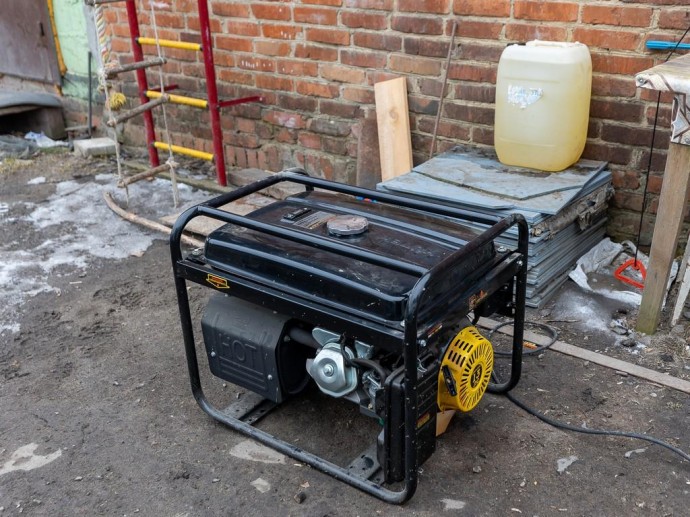 Вячеслав Гладков: «В Белгородскую область поступил кабель для подключения генераторов» Вячеслав Гладков: «В Белгородскую область поступил кабель для подключения генераторов»