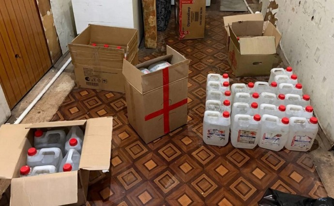 В торговой точке Южно-Сахалинска изъяли больше тонны этилового спирта без лицензии