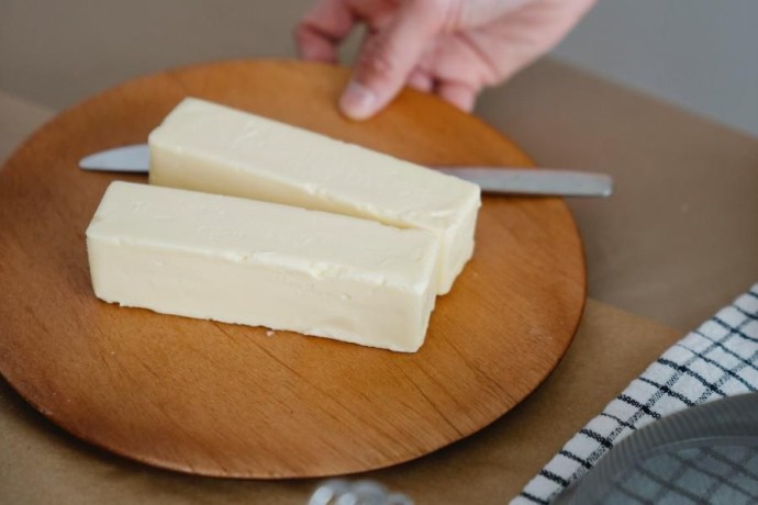 Можно смело брать по 3 пачки – настоящие сливки: Росконтроль выбрал лучшее сливочное масло Можно смело брать по 3 пачки – настоящие сливки: Росконтроль выбрал лучшее сливочное масло