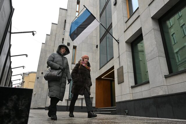 Россия ответит странам Прибалтики на вмешательство в дела посольств