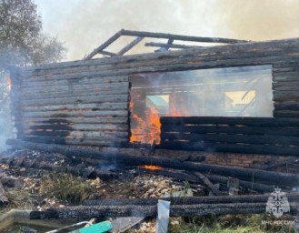 В деревне Башкирии сгорели баня и дом