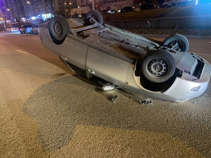 В Магнитогорске произошло необычное ДТП В Магнитогорске произошло необычное ДТП