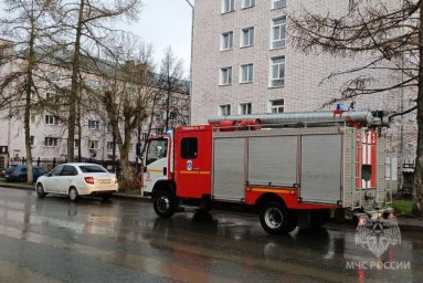 МЧС подвело итоги суток: два пожара и шесть ДТП в Кировской области