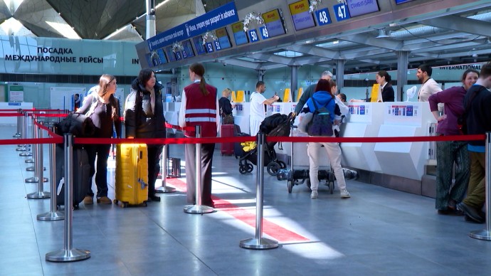 «Работаем штатно, но возможны изменения»: в Пулково дали рекомендации пассажирам из-за ситуации в Москве