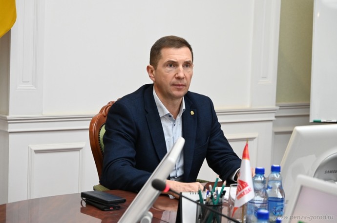 Праздники под контролем: глава Пензы лично возьмёт на себя дежурство в новогоднюю ночь