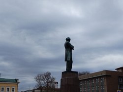 Пасмурный и прохладный день начнëтся с дождя Пасмурный и прохладный день начнëтся с дождя