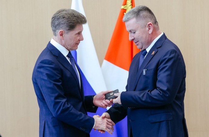 Большой Камень официально возглавил новый мэр