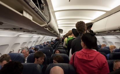 Самолёт больше суток не могут отправить из Южно-Сахалинска во Владивосток по техническим причинам