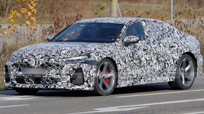 В Сети появились шпионские фото нового спортивного седана Audi RS 6 В Сети появились шпионские фото нового спортивного седана Audi RS 6