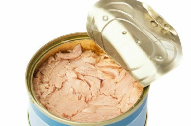 На судах в Мурманской области разрешат производить консервы из трески