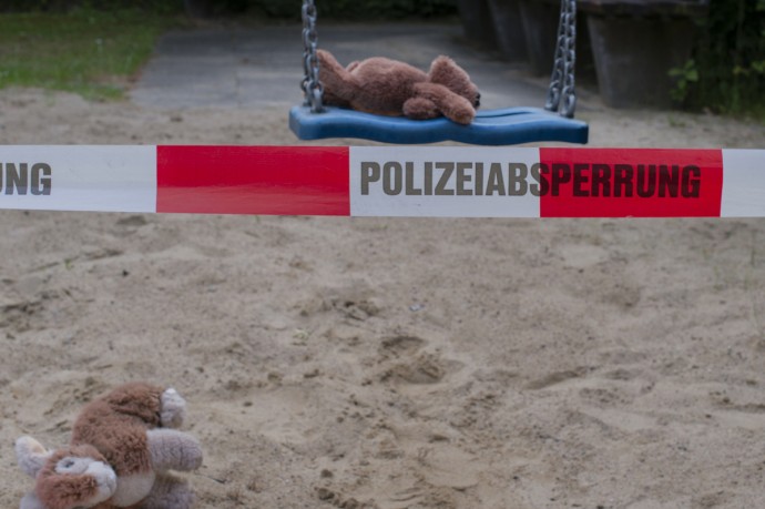 Ночная драма в Германии: 14–летний мальчик погиб, сверстники арестованы