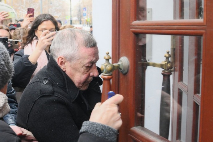 Актер Михаил Ефремов после выхода по УДО отказался от алкоголя и вождения авто