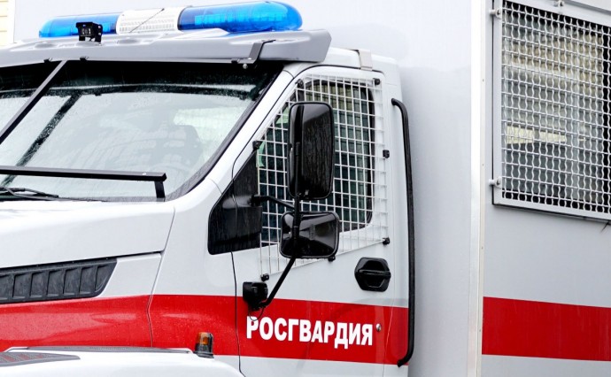 В супермаркете в Южно-Сахалинске задержали буйного посетителя, находившегося в федеральном розыске