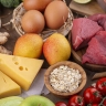 Человек стареет быстрее, если в его рационе есть эти 6 продуктов