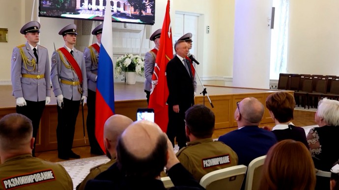 Какие вопросы решал Александр Беглов на этой неделе