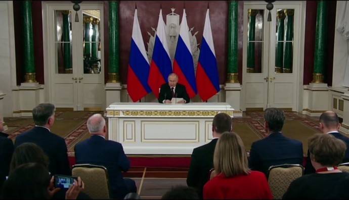 Владимир Путин: Россия чтит всех, кто внес свой вклад в общую победу над нацизмом